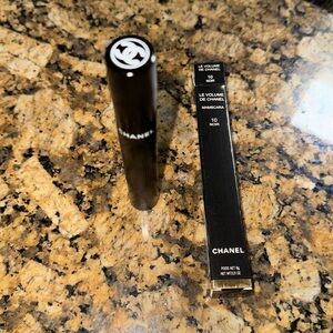 Chanel mascara 10 Nior